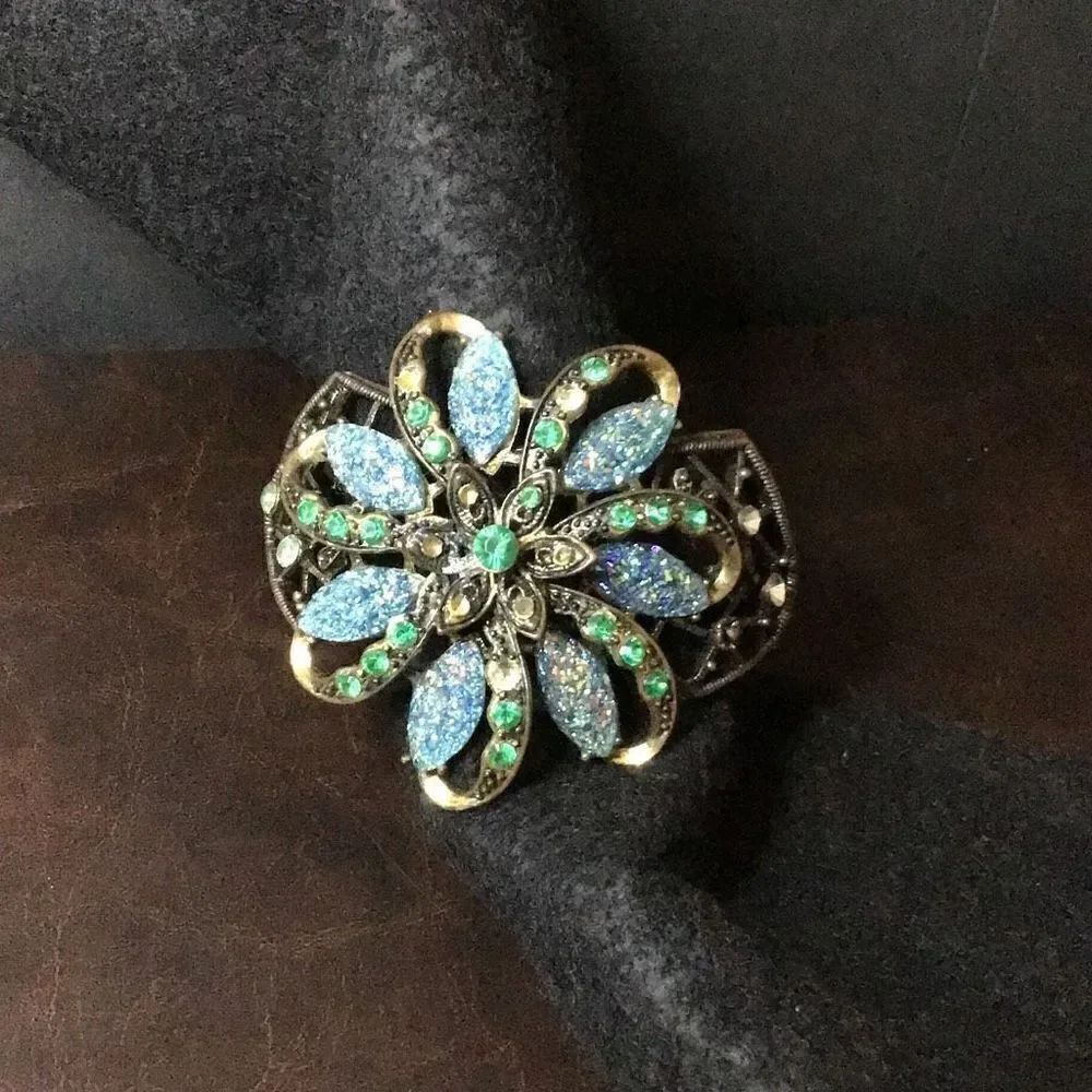 Vintage, rhinestone, flower, bangle, bracelet missing a few stones easily repair